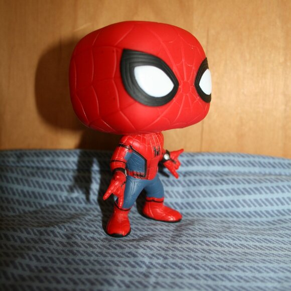 Marvel Spiderman Funko Pop! Bobblehead Figure Lot - Picture 4 of 10
